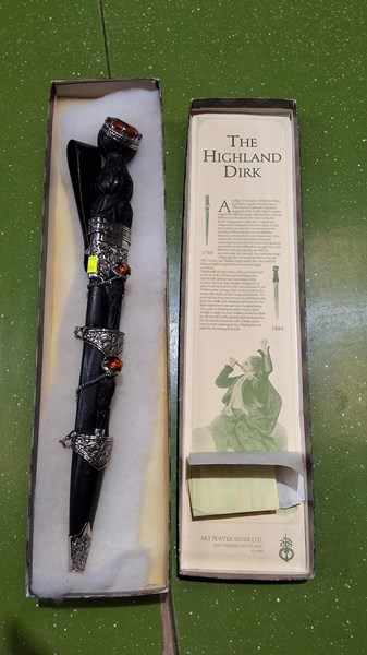 Lot 1240 - HIGHLAND DIRK