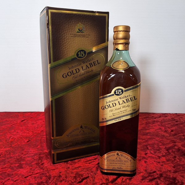 Lot 97 - JOHNNIE WALKER GOLD LABEL 15yo WHISKY