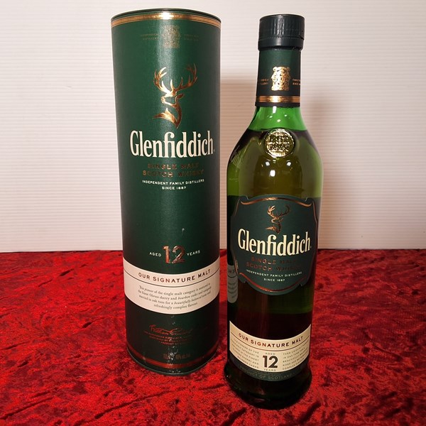 Lot 76 - GLENFIDDCH 12yo WHISKY