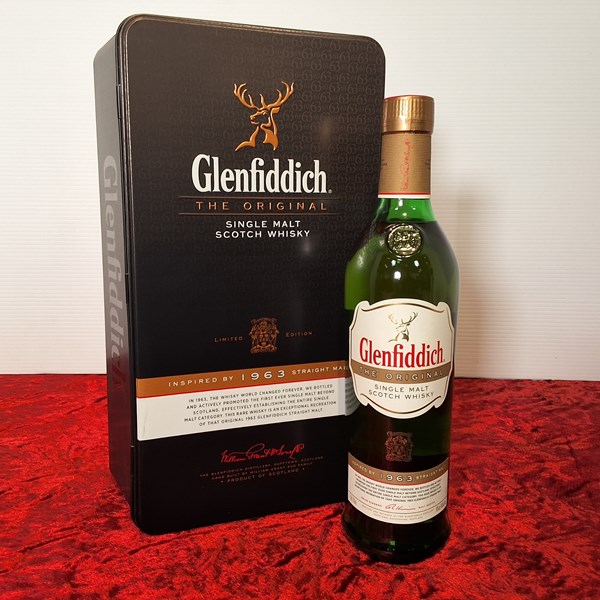 Lot 83 - GLENFIDDICH THE ORIGINAL SCOTCH WHISKY