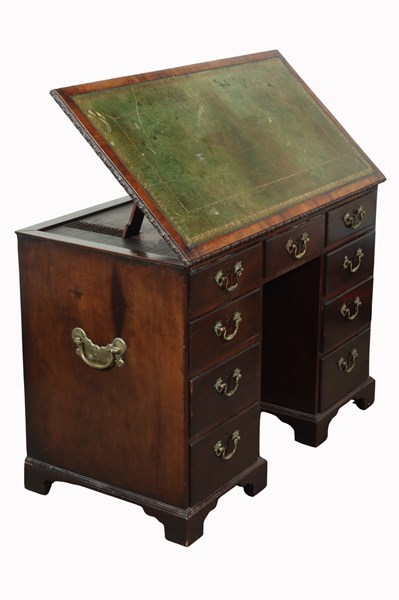 Lot 123 - GEORGIAN ARCHITECT'S DESK