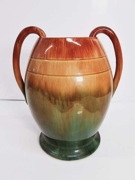 Lot 1306 - BENNETTS VASE