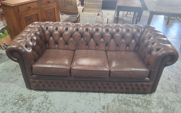 Lot 117 - CHESTERFIELD