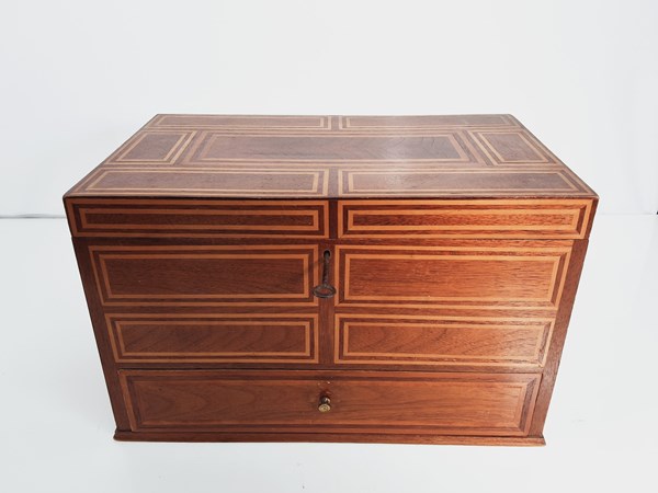 Lot 1302 - WRITING BOX