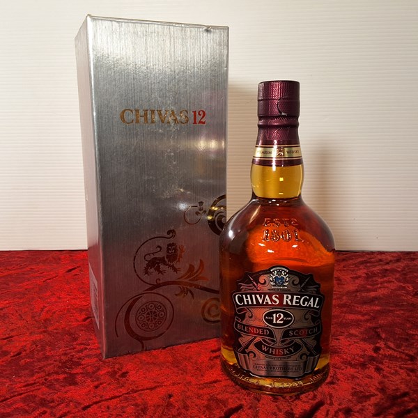 Lot 81 - CHIVAS REGAL 12yo WHISKY