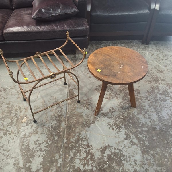 Lot 90 - TABLE AND STOOL