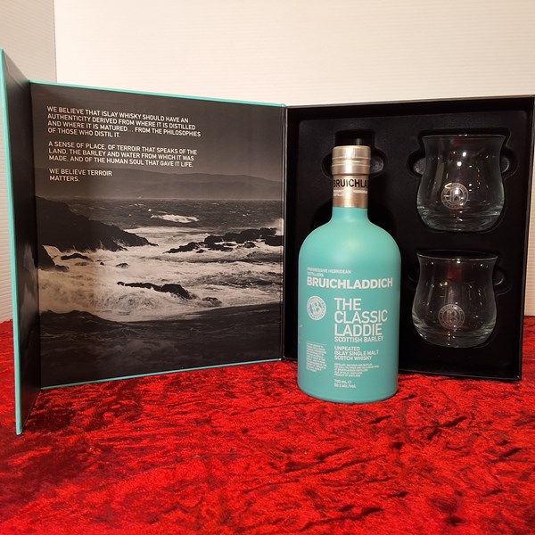 Lot 73 - BRUICHLADDICH THE CLASSIC LADDIE WHISKY SET