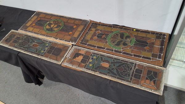 Lot 225 - LEADLIGHT WINDOWS