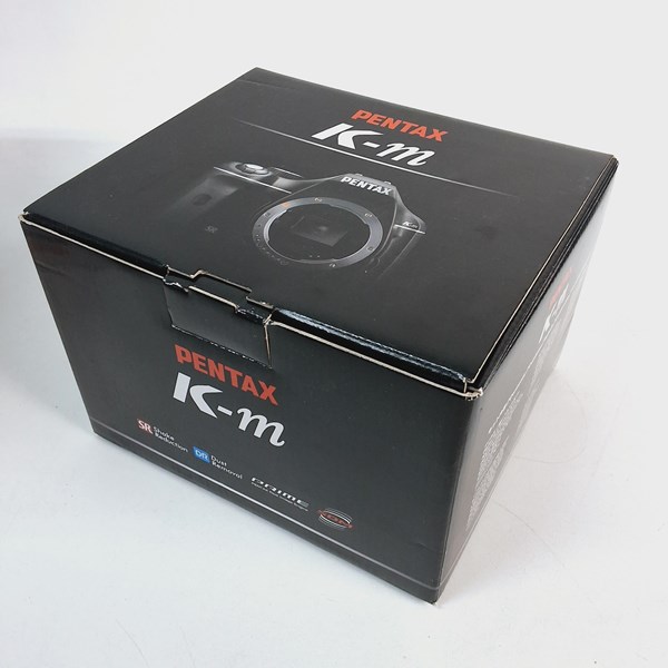 Lot 1278 - PENTAX K-M CAMERA