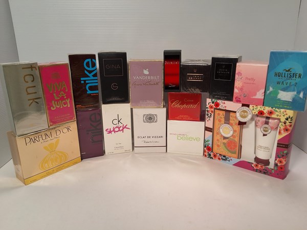 Lot 1429 - PERFUME