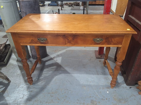 Lot 120 - HALL TABLE