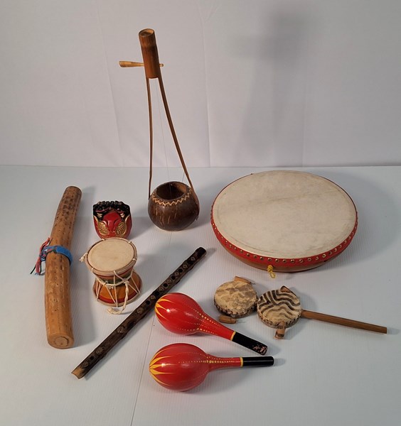 Lot 1261 - MUSICAL INSTRUMENTS