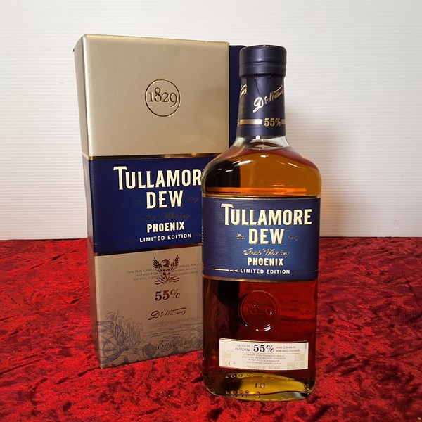 Lot 66 - TULLAMORE DEW PHOENIX IRISH WHISKY