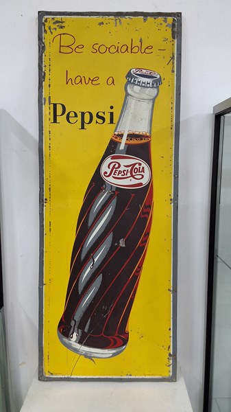 Lot 1090 - PEPSI ADVERTISING SIGN