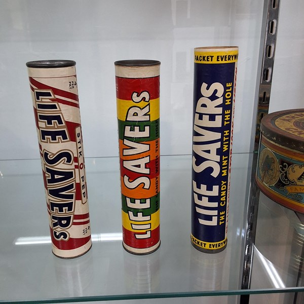 Lot 1084 - LIFE SAVERS PACKAGING
