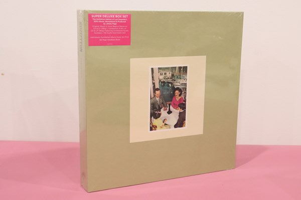 Lot 1232 - LED ZEPPELIN: PRESENCE SUPER DELUXE BOX SET