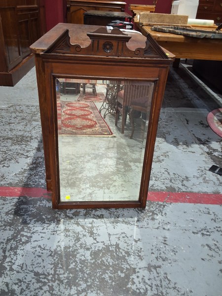 Lot 285 - MIRROR