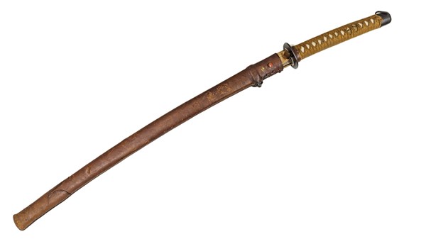 Lot 122 - JAPANESE OFFICERS SWORD