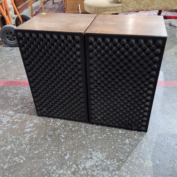 Lot 220 - JBL SPEAKERS