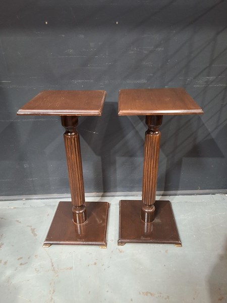 Lot 368 - PEDESTALS