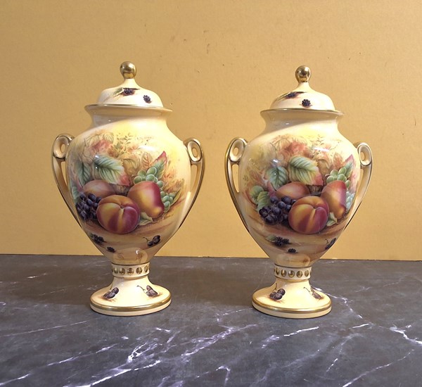 Lot 1199 - MANTEL VASES