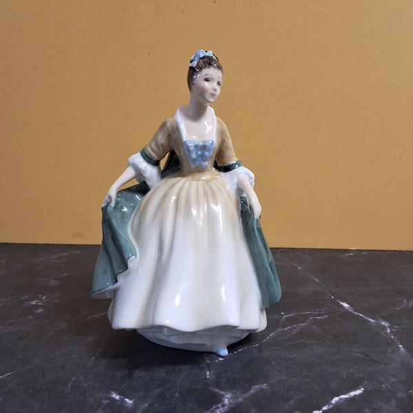 Lot 1294 - ROYAL DOULTON FIGURE