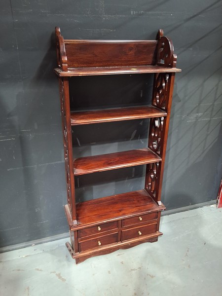 Lot 379 - BOOKSHELF