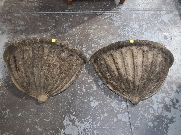 Lot 304 - WALL POCKETS