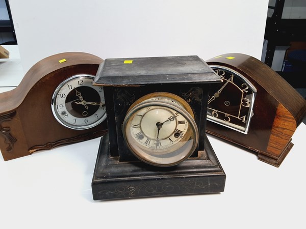 Lot 1188 - CLOCKS