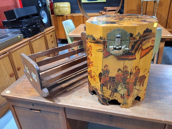 Lot 265 - SMALL FURNITURE