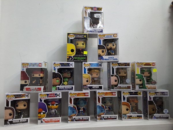 Lot 1076 - FUNKO FIGURES