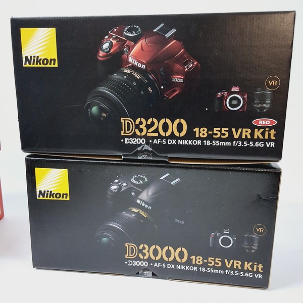 Lot 1244 - NIKON CAMERAS