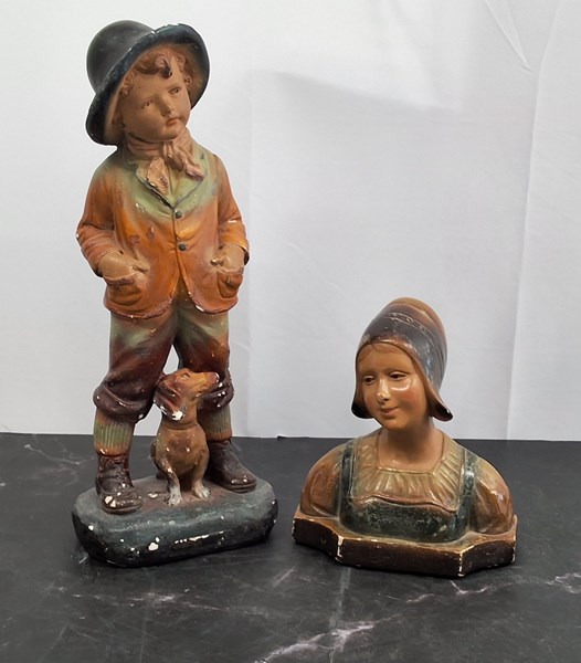 Lot 1281 - PLASTER FIGURES