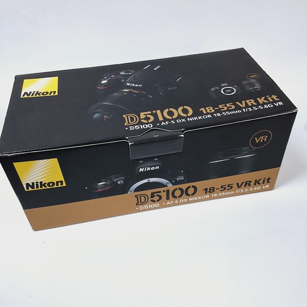 Lot 1247 - NIKON D5100