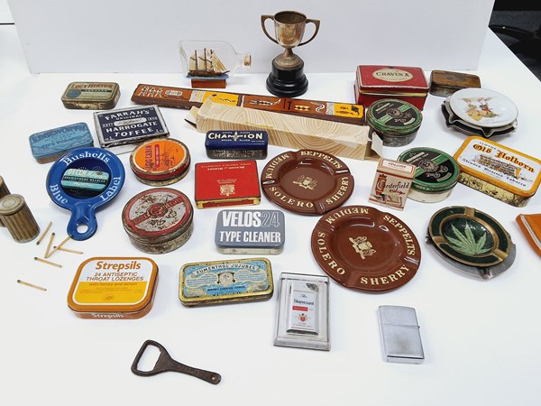 Lot 1310 - TINS