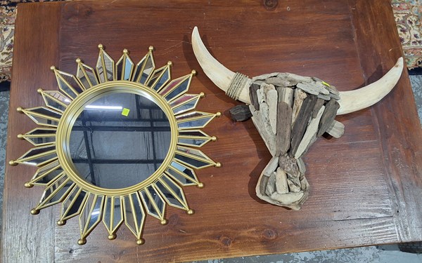 Lot 54 - WALL HANGINGS