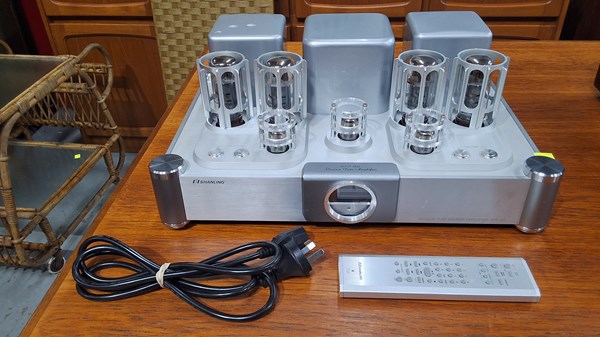 Lot 356 - SHANLING AMPLIFIER