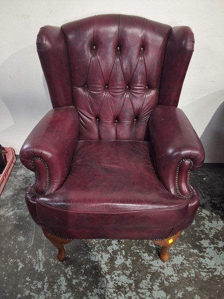 Lot 13 - ARM CHAIR