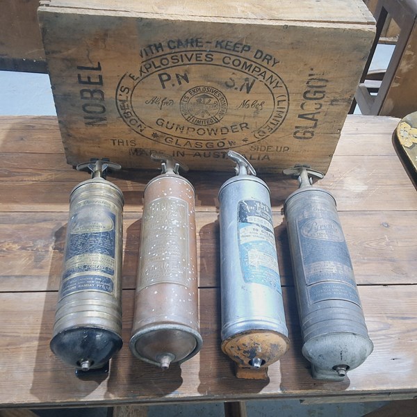 Lot 297 - FIRE EXTINGUISHERS