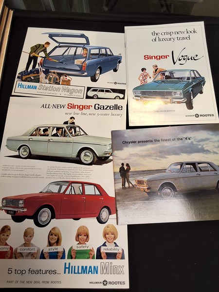 Lot 1165 - CAR BROCHURES