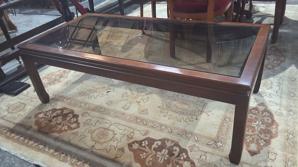 Lot 145 - COFFEE TABLE