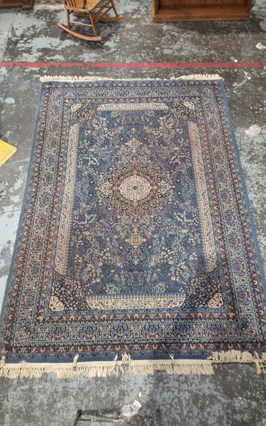 Lot 148 - FLOOR RUG