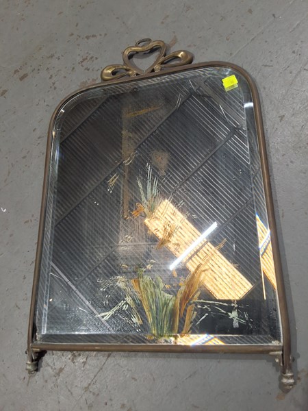 Lot 25 - PETITE MIRROR