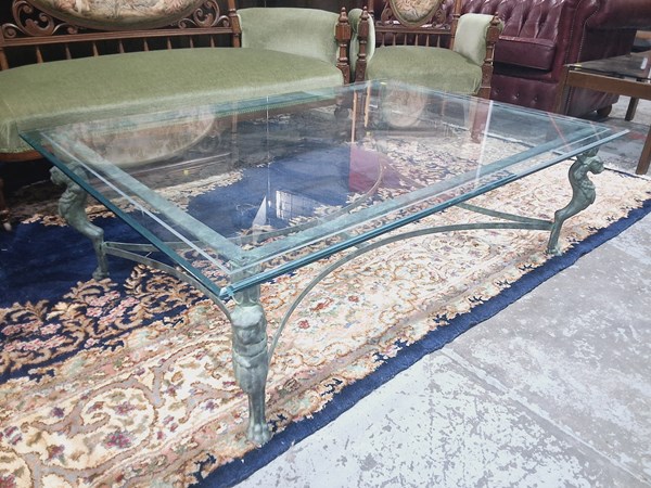 Lot 87 - COFFEE TABLE