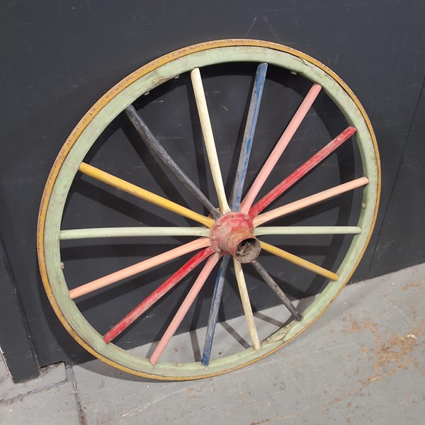 Lot 398 - WAGON WHEEL