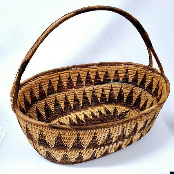 Lot 1321 - WOVEN BASKET