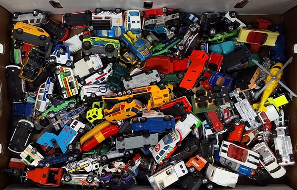 Lot 1233 - TOY CARS