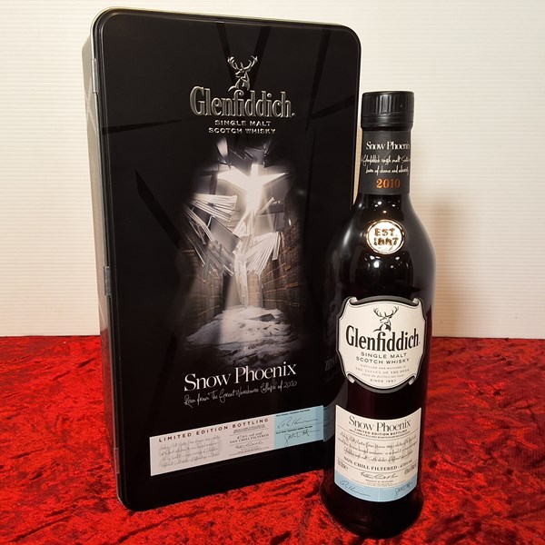 Lot 34 - GLENFIDDICH SNOW PHOENIX WHISKY