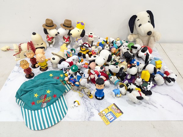 Lot 1447 - THE PEANUTS COLLECTABLES