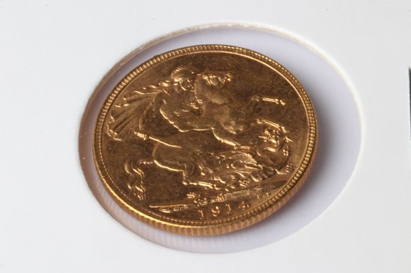 Lot 1025 - GOLD SOVEREIGN